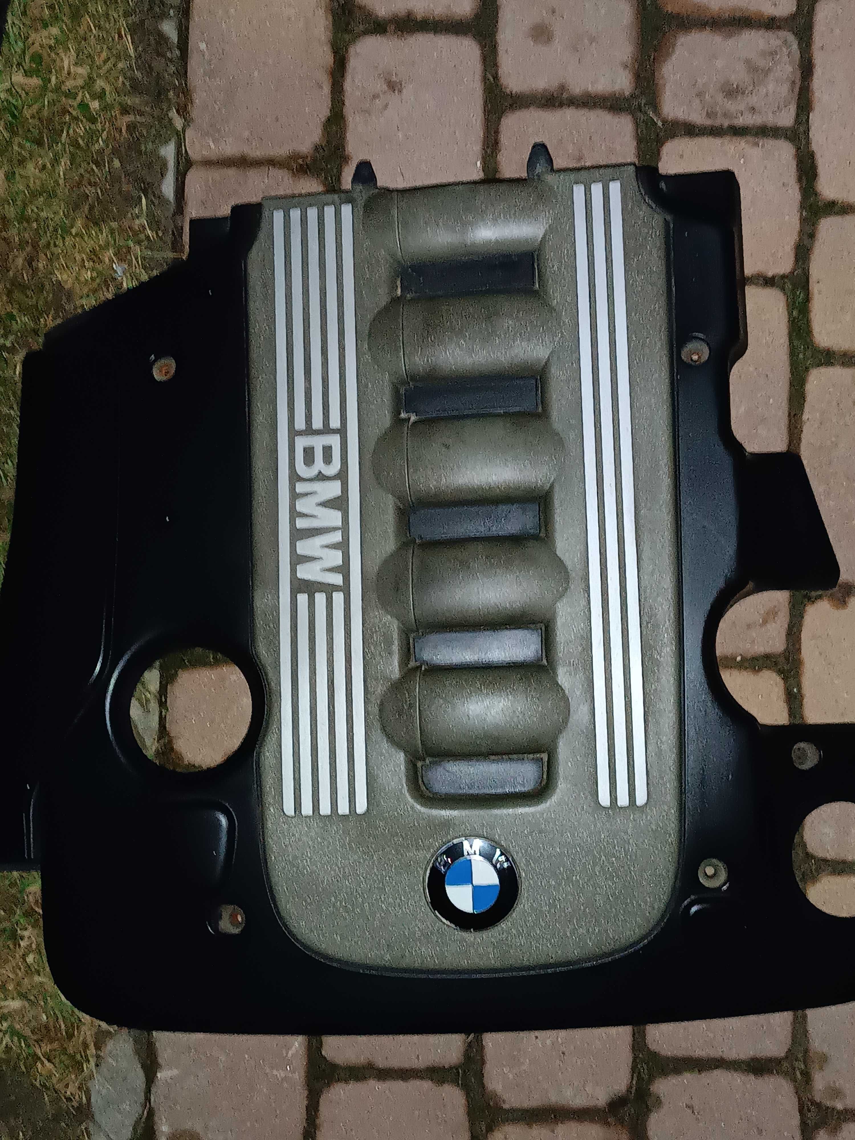 Pokrywa silnika BMW 7 3.0