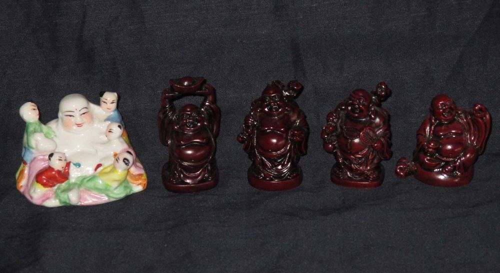 Budas em Resina e Porcelana