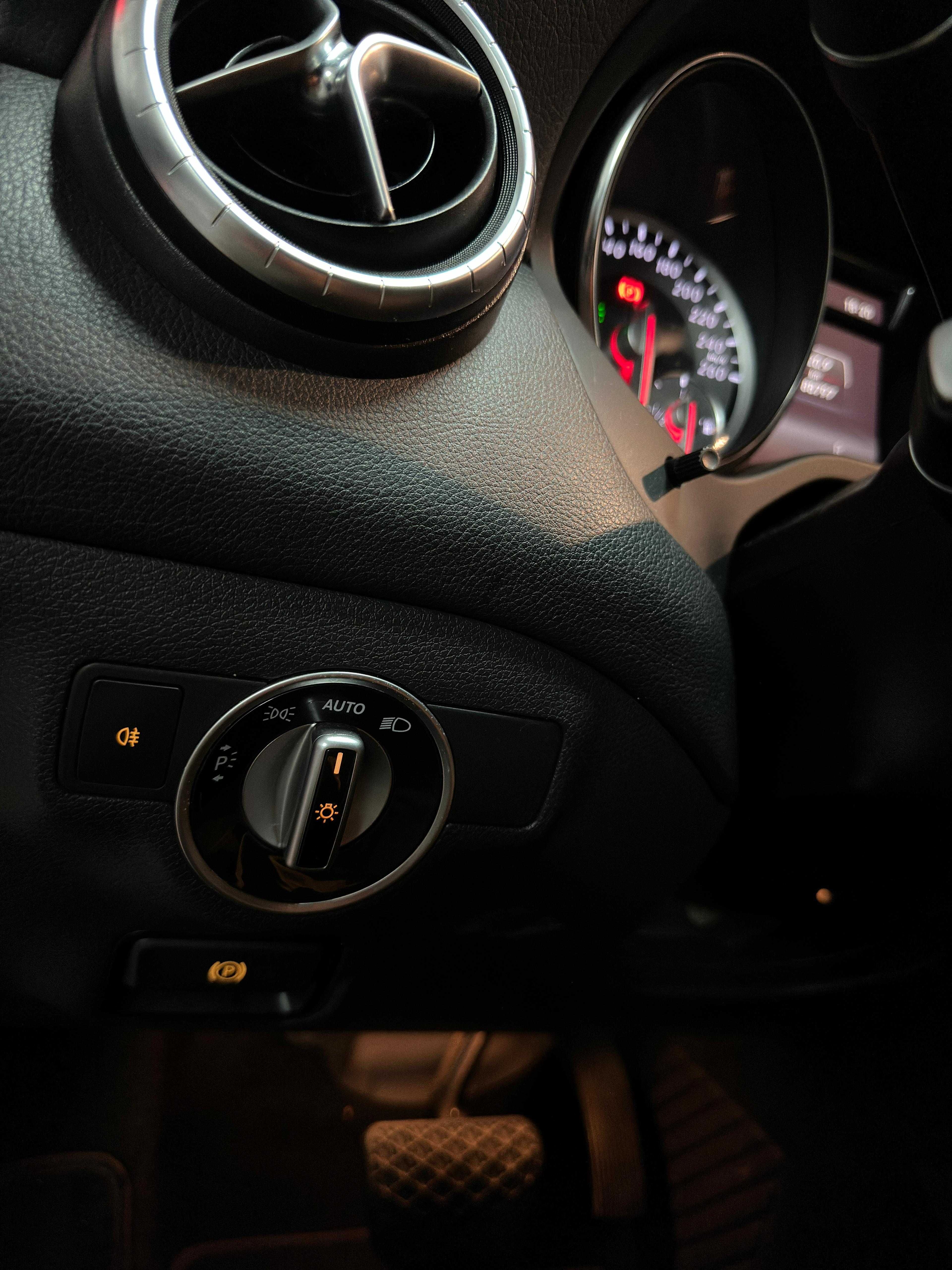 Mercedes CLA 200d shooting brake Automatico