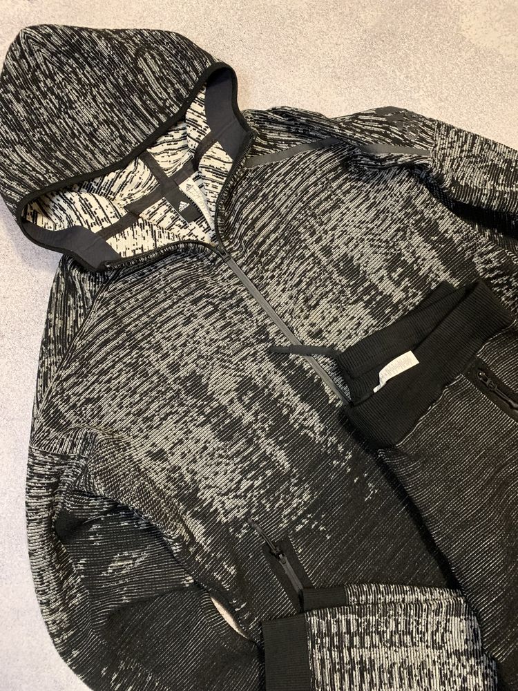 Чоловічий спортивний костюм Adidas ZNE оригінал