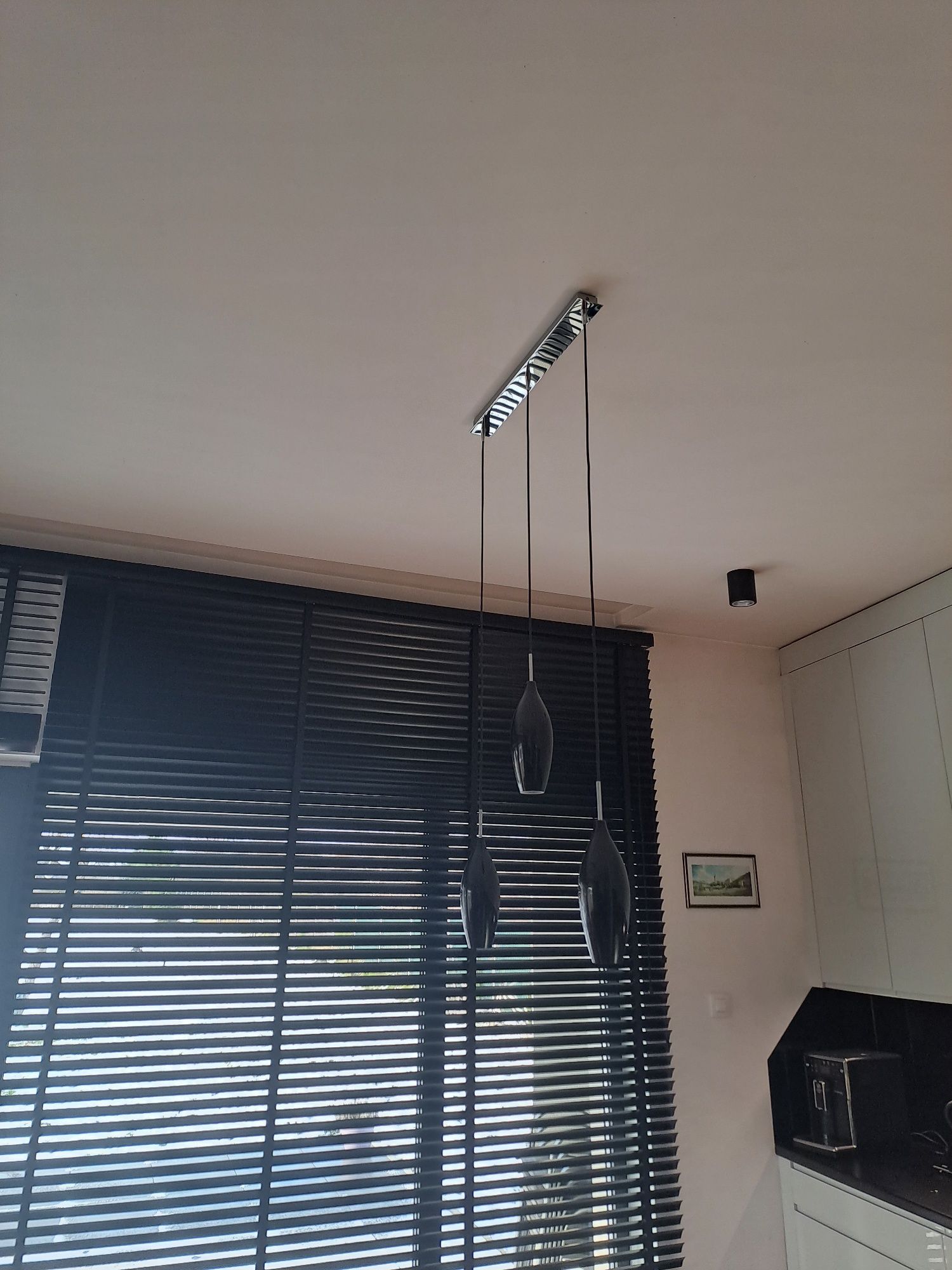 Lampa wiszaca do nowoczesnego  wnętrza