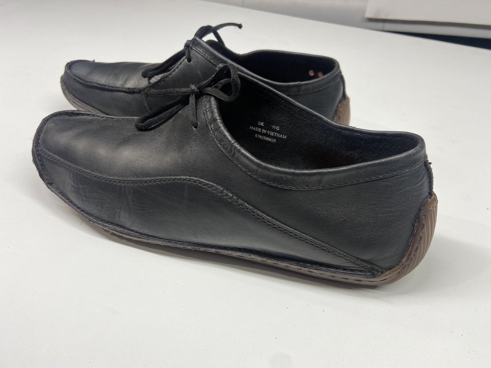 Продам оригінальні туфлі макосини полуботінки  Clarks розмір 45