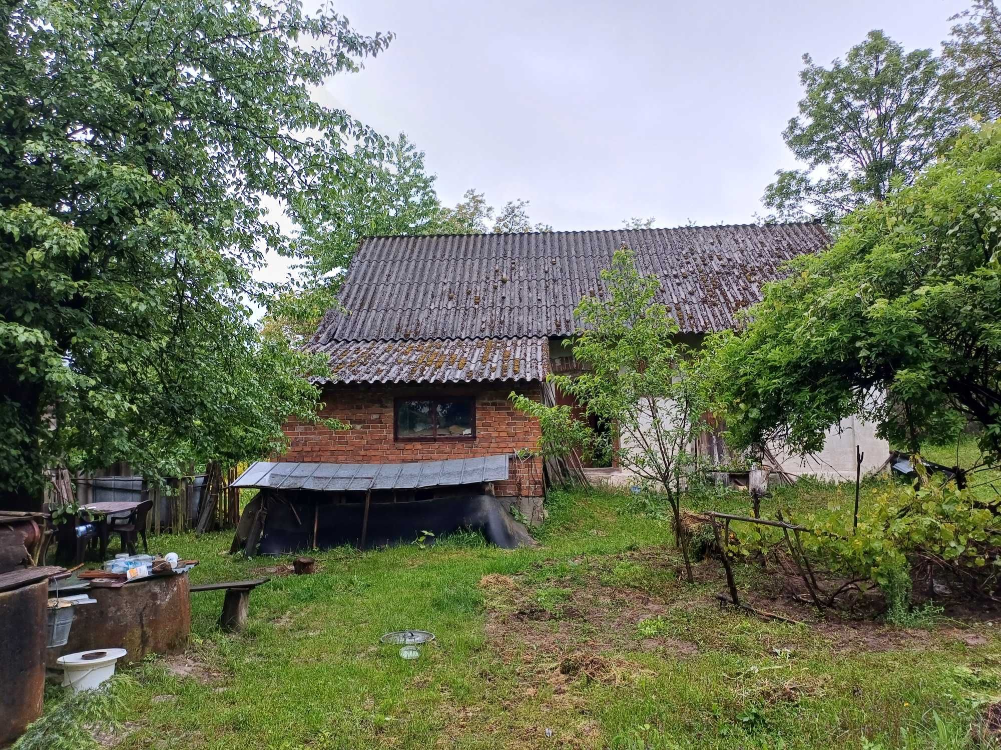 Gospodarstwo rolne, siedlisko ze starymi zabudowaniami, pole  3,69 ha