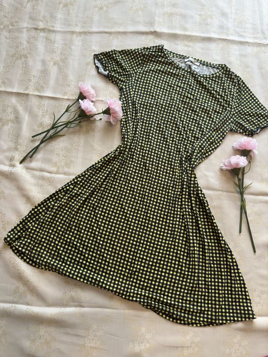 Czarno-żółta sukienka w kratkę dzianinowa Pull&Bear rozmiar M 38