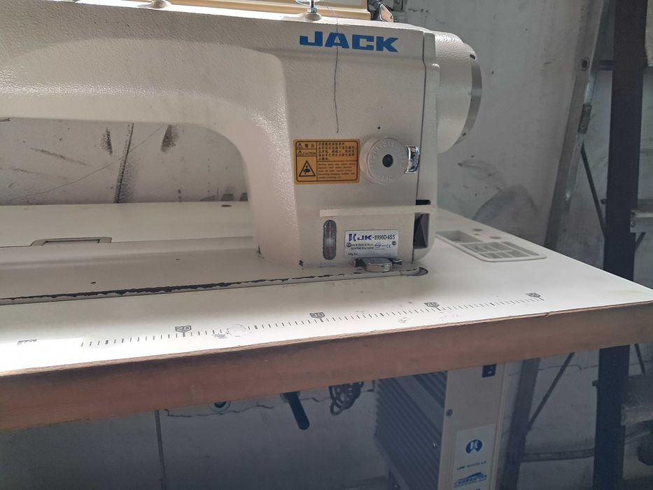 Máquina ponto corrido Jack