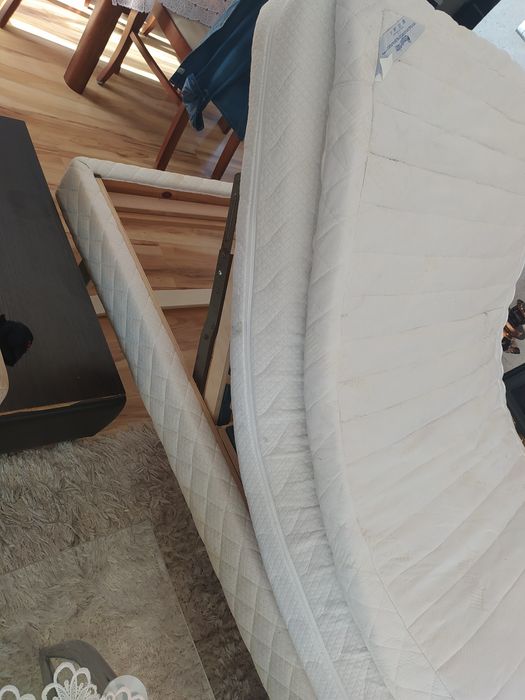 Łóżko z siłownikiem nowy materac