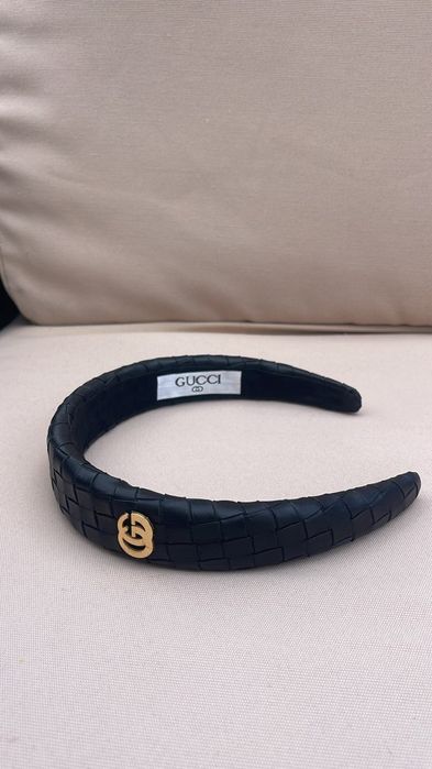 Opaska Gucci  czarną