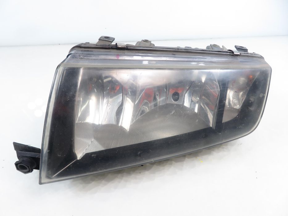 Lampa Lewa Przednia Skoda Fabia I Lift Ciemna