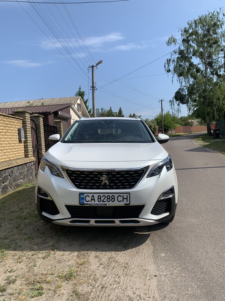 Peugeot 3008.    !