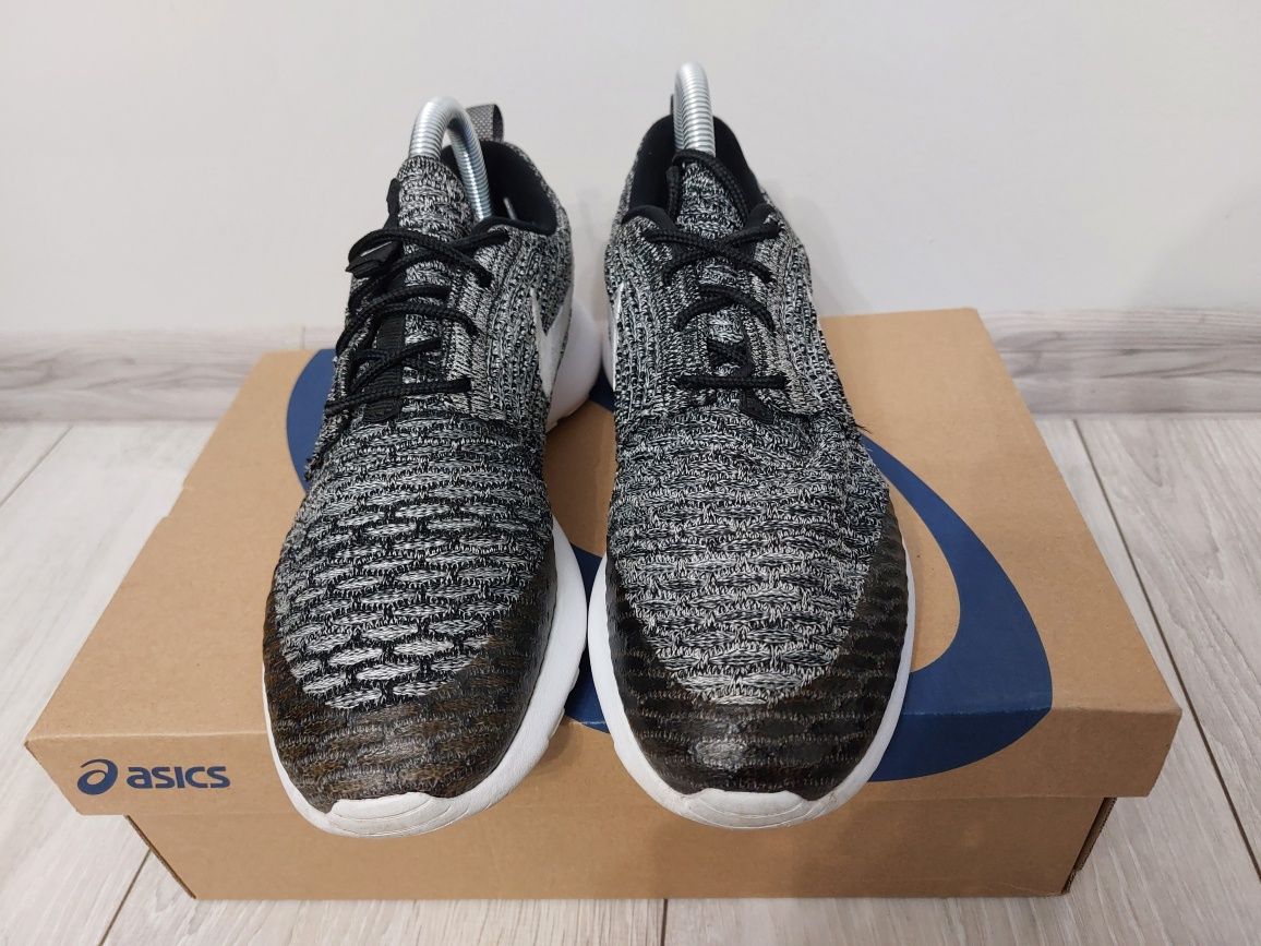 Buty damskie Nike Roshe One Flyknit rozmiar 38.