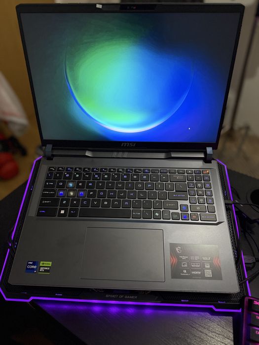 Msi Vector 16 HX Gaming Laptop