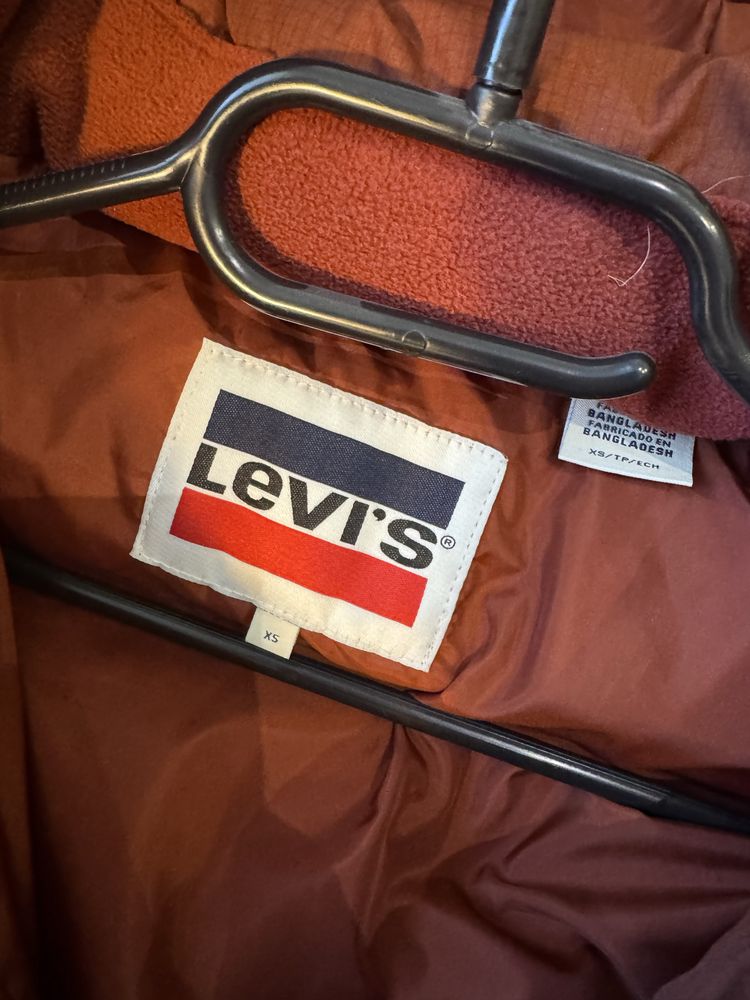Kurtka puchowa Levis puch kaczy
