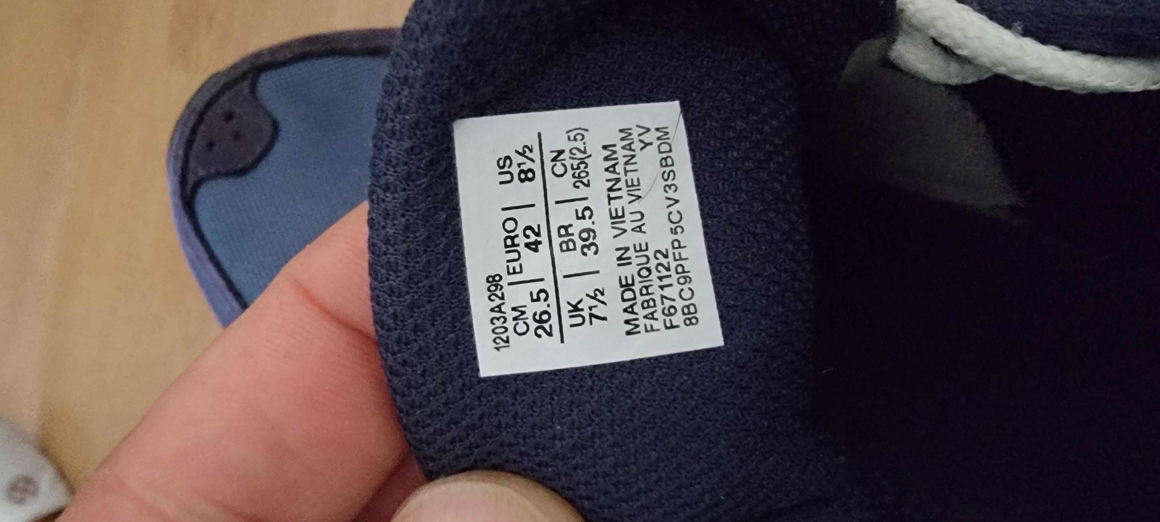 Vendo ténis marca premuin várias marcas urgente(aceito oferta)