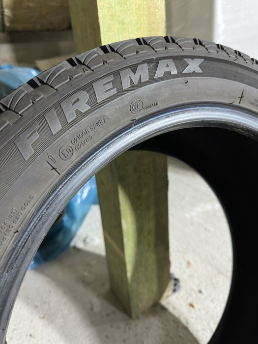 Opony zimowe FIREMAX 245/45/18