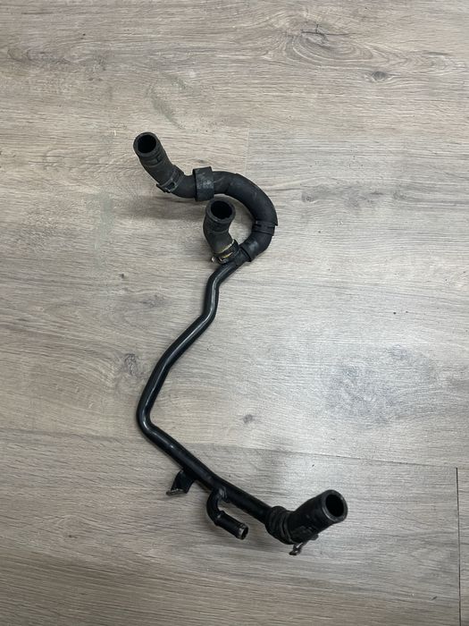 Патрубки та трубопроводи для Skoda Octavia, Superb