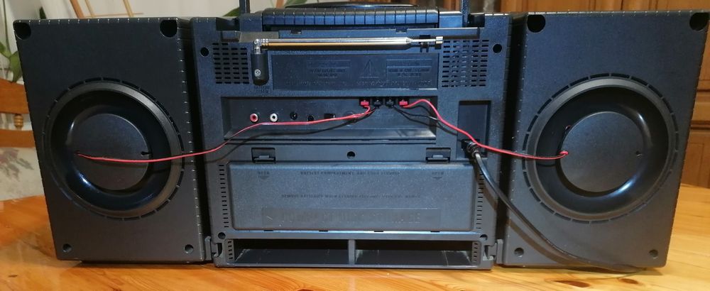 Radiomagnetofon z Cd Telefunken HP 851 CD
