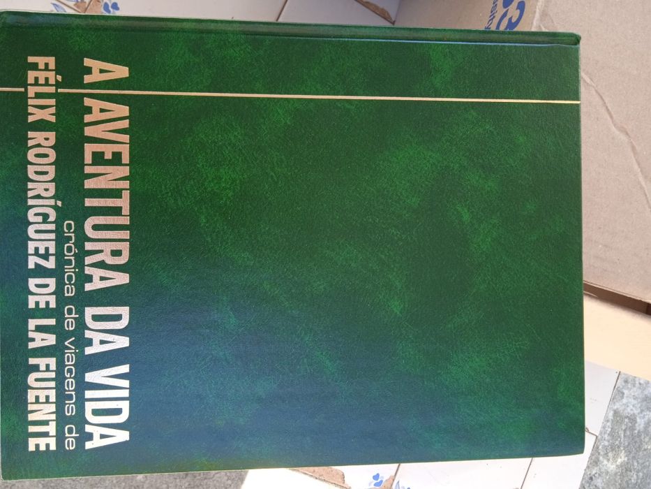 Várias coleções, vários temas