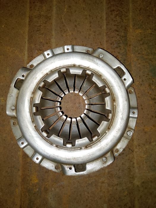 Щеплення Ваз 2112, Корзина ВАЗ 09,Ланос,Диск Газ-406.Щеплення Део Тіко