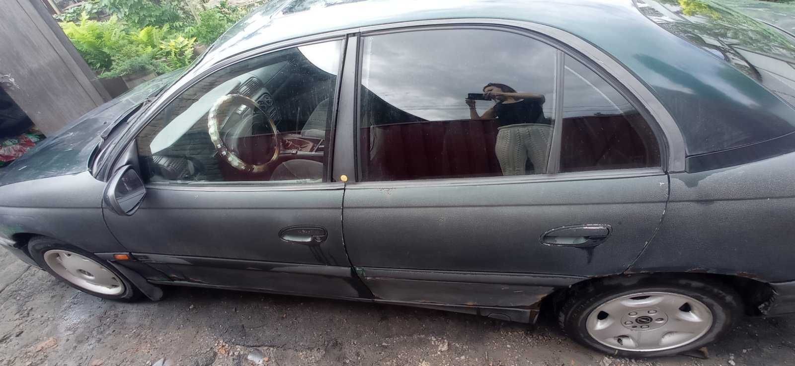 Opel Omega B 1994 року