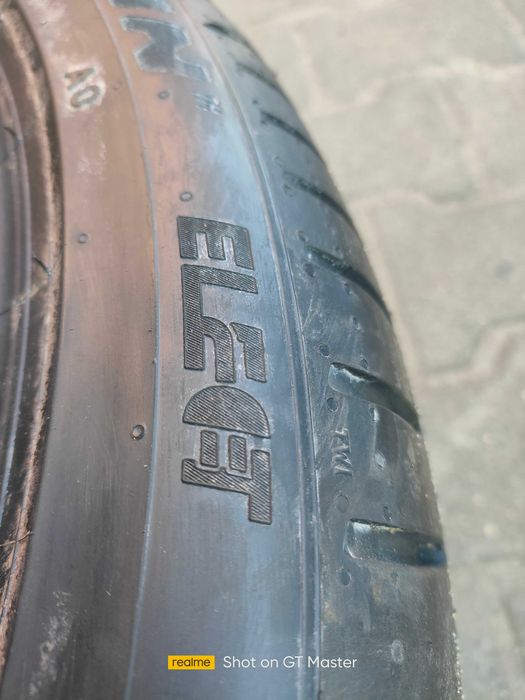 Pirelli SCORPION AO  255/40/21 para
