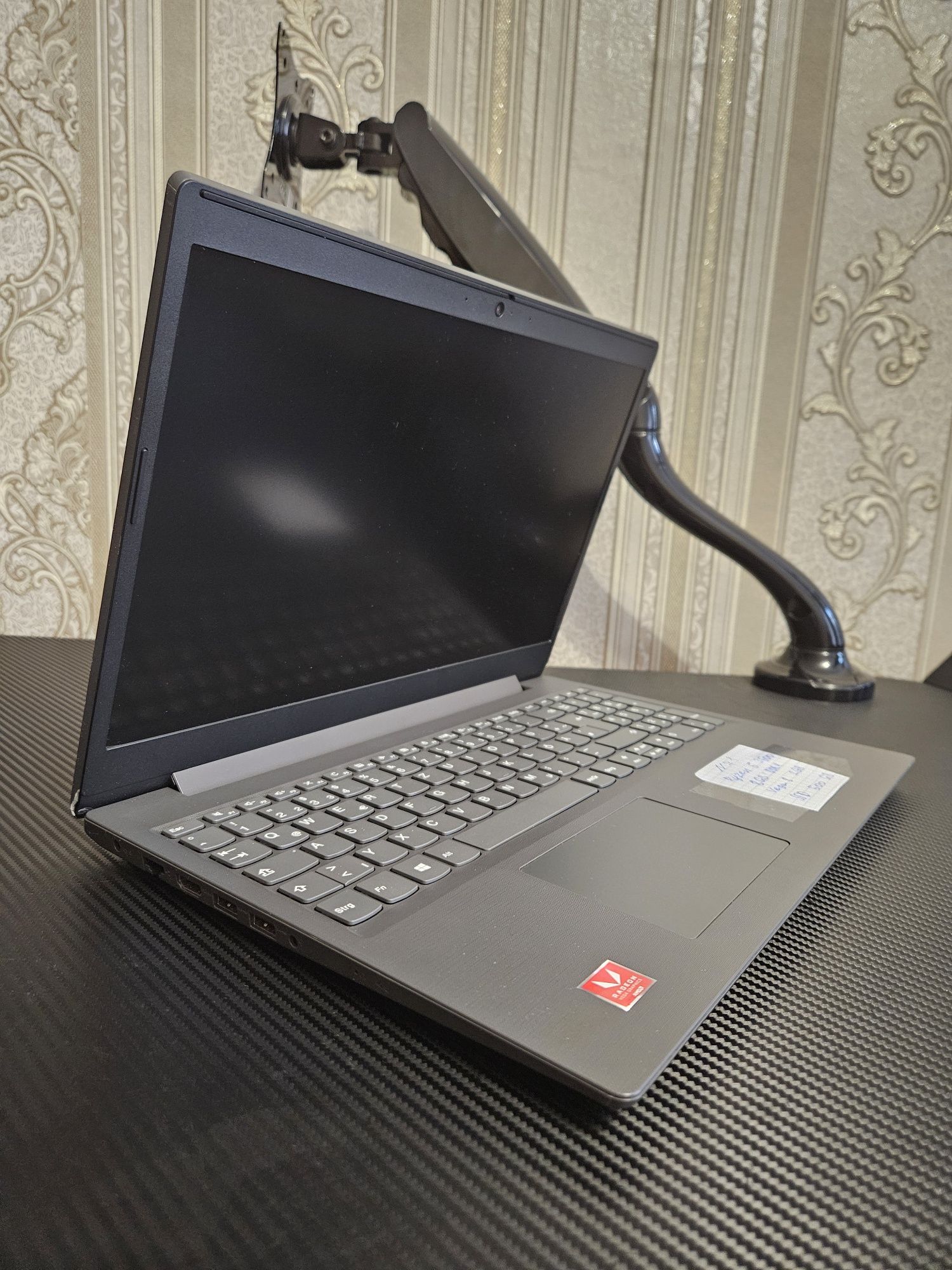 Lenovo 15.6" IPS Ryzen 5 3500U | 8gb DDR4 | Vega 8 | 500gb ssd, №1