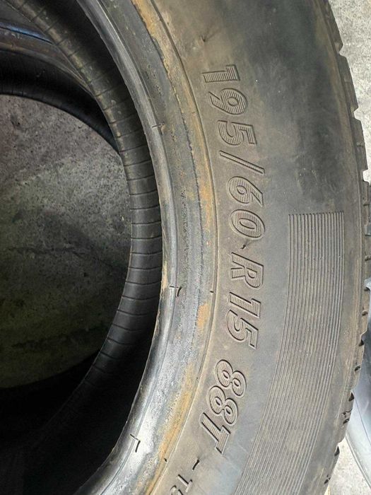 Шины 195/60 R15 Riken пара зима (хорошее состояние) L7