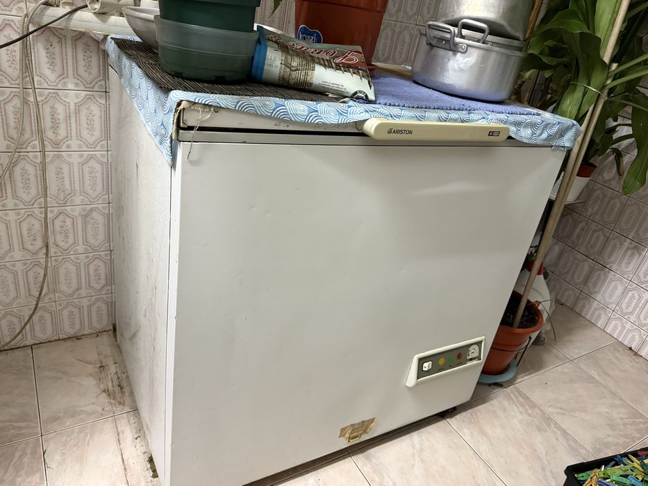 Arca com marcas de uso