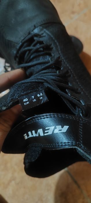 Sapatilhas mota revit como novas