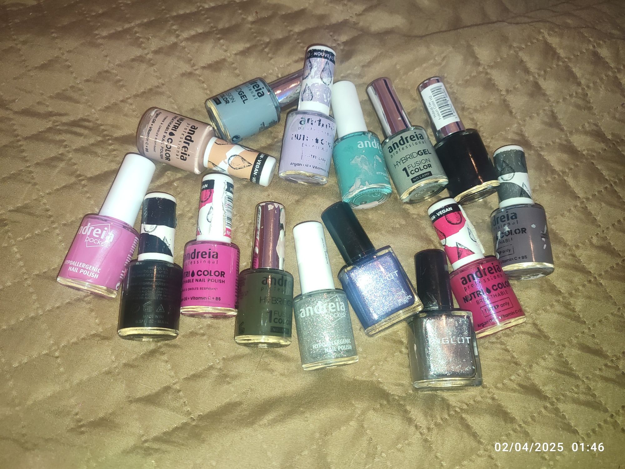 Vernizes Andreia e Inglot