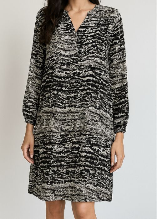 Sukienka luźna czarno biala rozmiar L