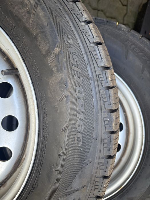 Felgi Stalowe z oponami zimowymi Nexen 215/70 r16