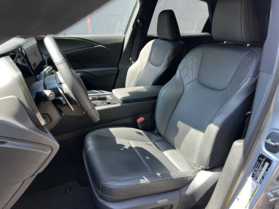 Lexus RX 350 Premium      2023