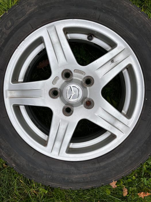 Koła z oponami zimowymi i alumfelgami