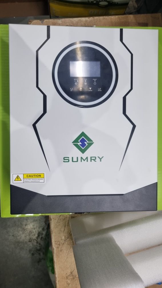 Гібридний сонячний інвертор SUMRY SM-2200H-12 1.8kW 12V 1 MPPT