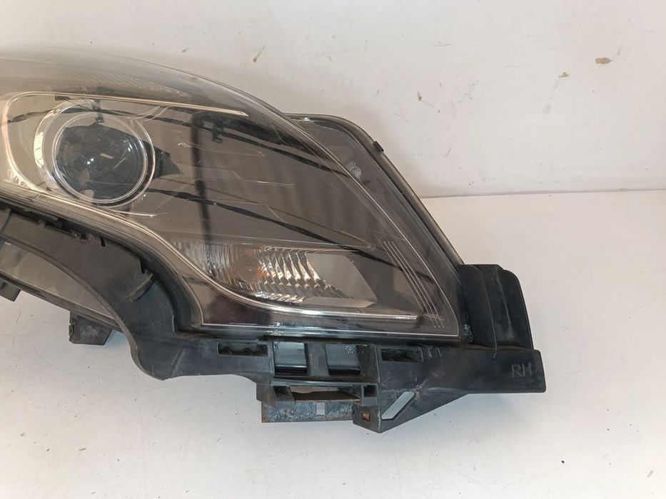 13399863 lampa prawa przednia opel zafira c uk