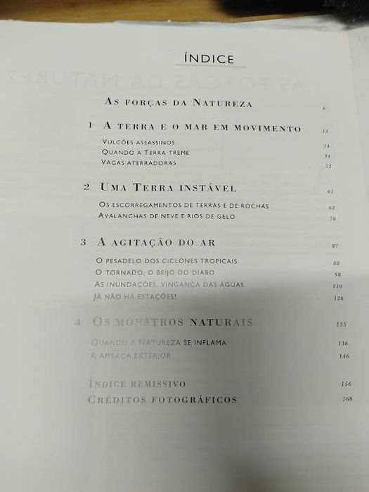 Livro Um Planeta Violento, Editora Seleções Reader's Digest