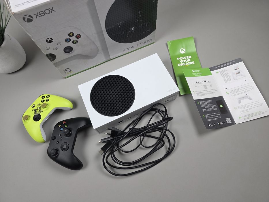 Приставка Xbox серия с