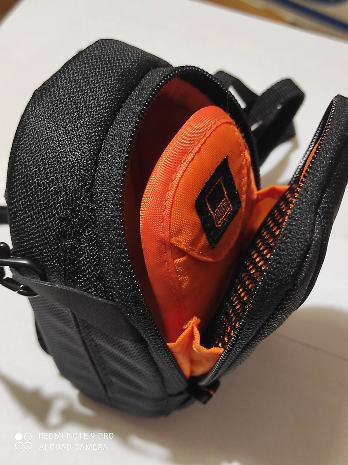 Продам Lowepro Apex 30 AW