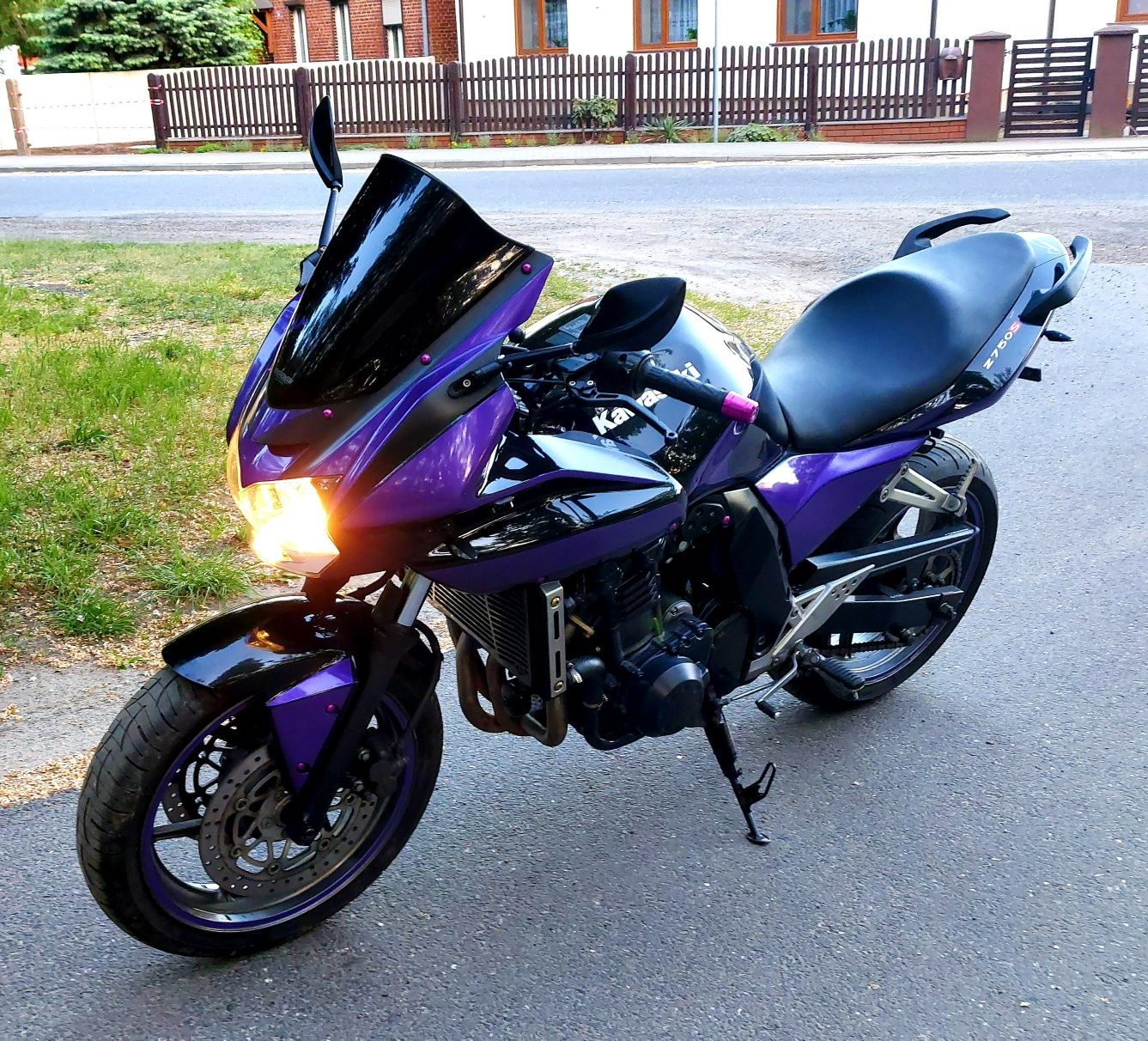 Kawasaki z750 z750s