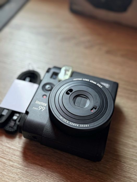 Камера миттєвого друку Fujifilm Instax Mini 99 Black