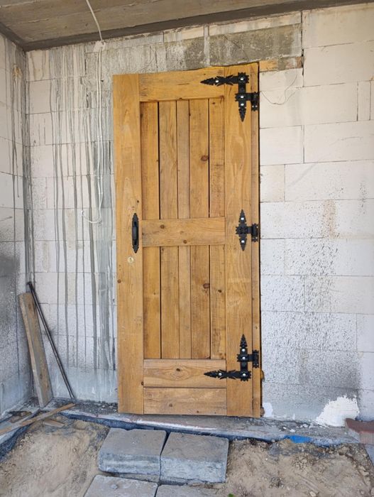 Sprzedam drzwi techniczne :budowa,komórka itp