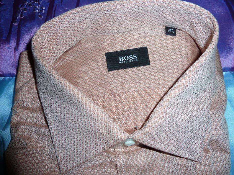 Camisa nova BOSS 44 - Preço Fixo