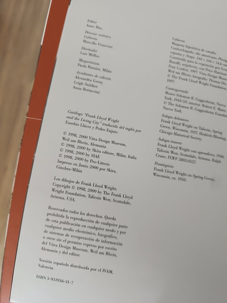 Livro  Frank Lloyd Wright y la Ciudad Viviente — Vitra Design Museum