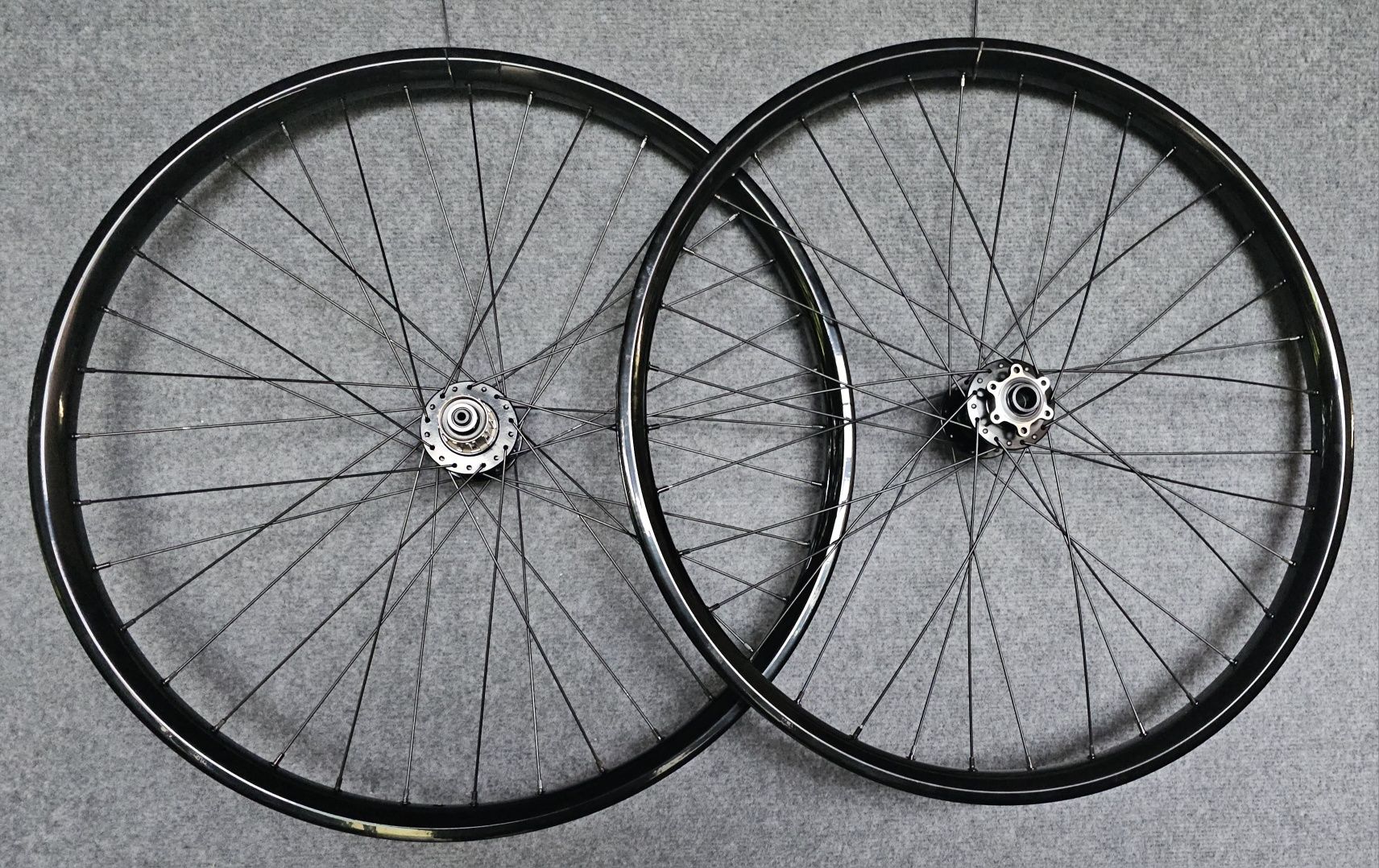 Koła 26" 559x20 Remerx El Power disc, łożyska maszynowe