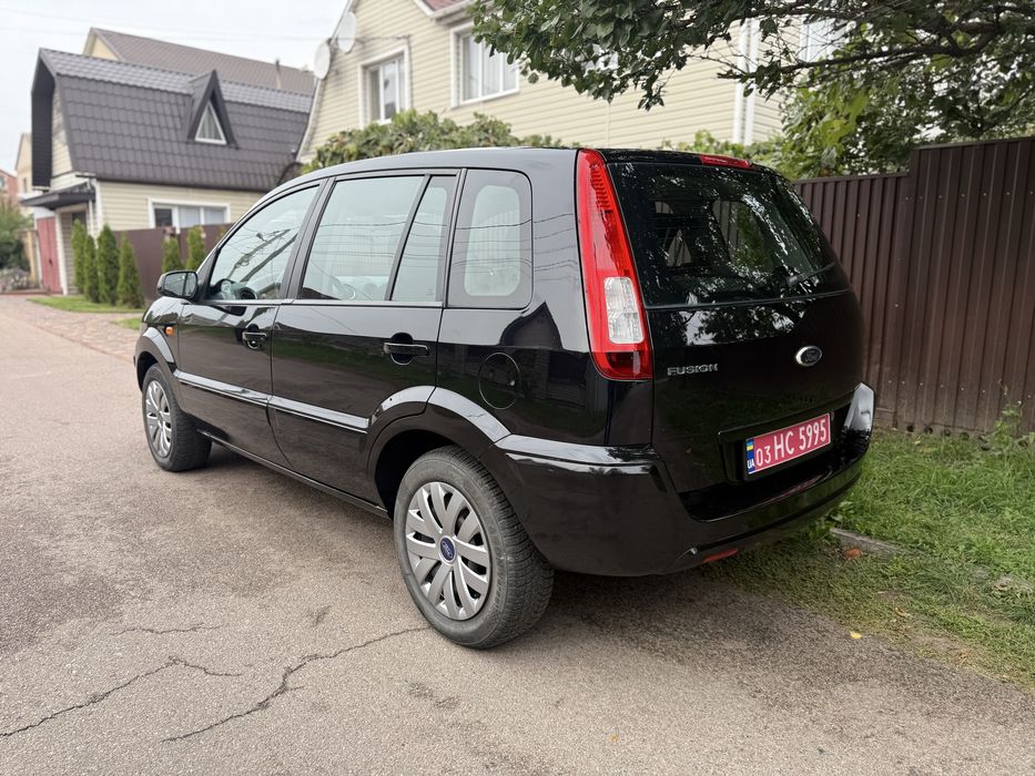 Свіжопригнаний Ford Fusion з Німеччини
