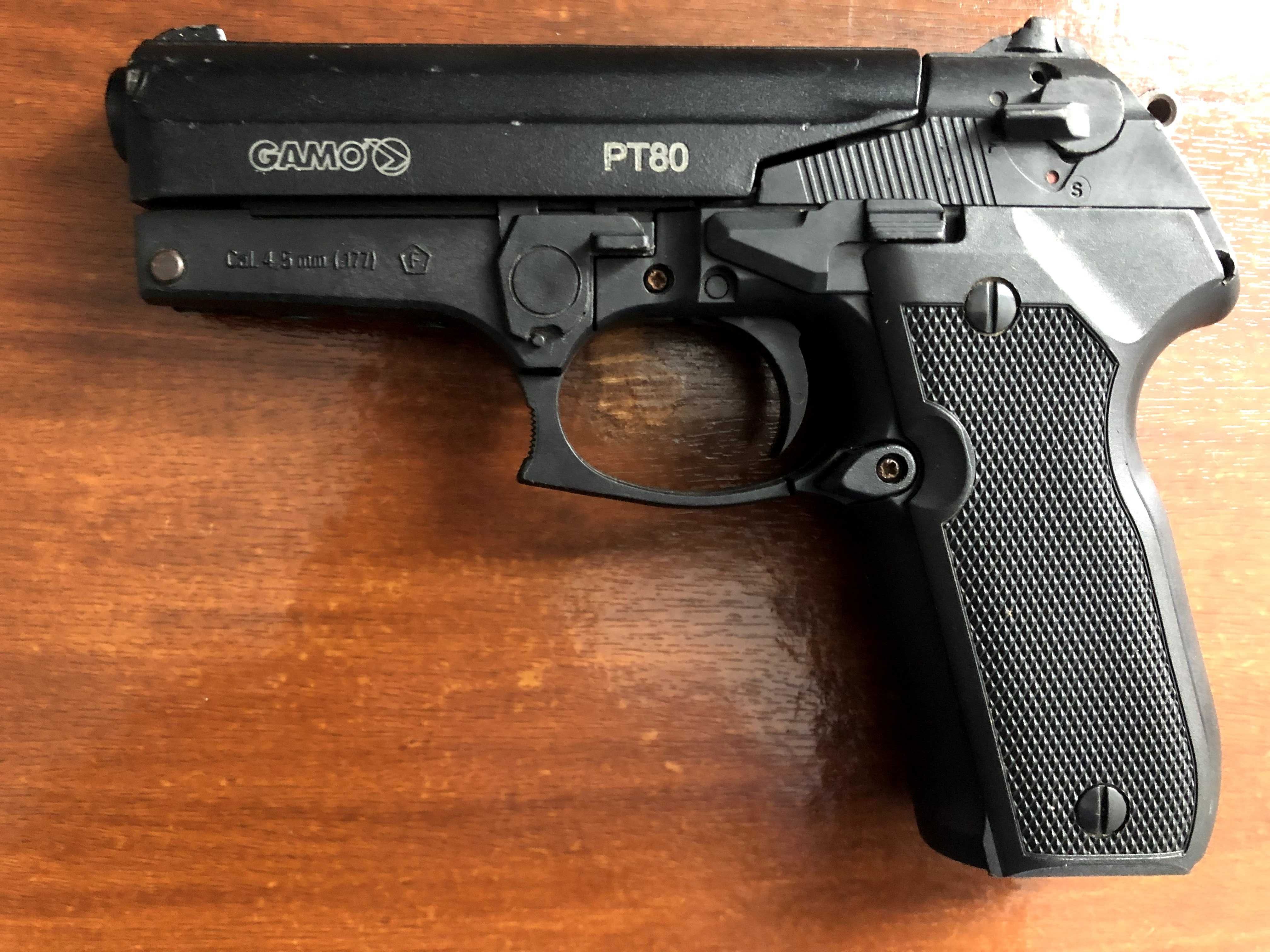 Pistola Gamo PT80