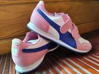 Buty Puma. Rozmiar 33