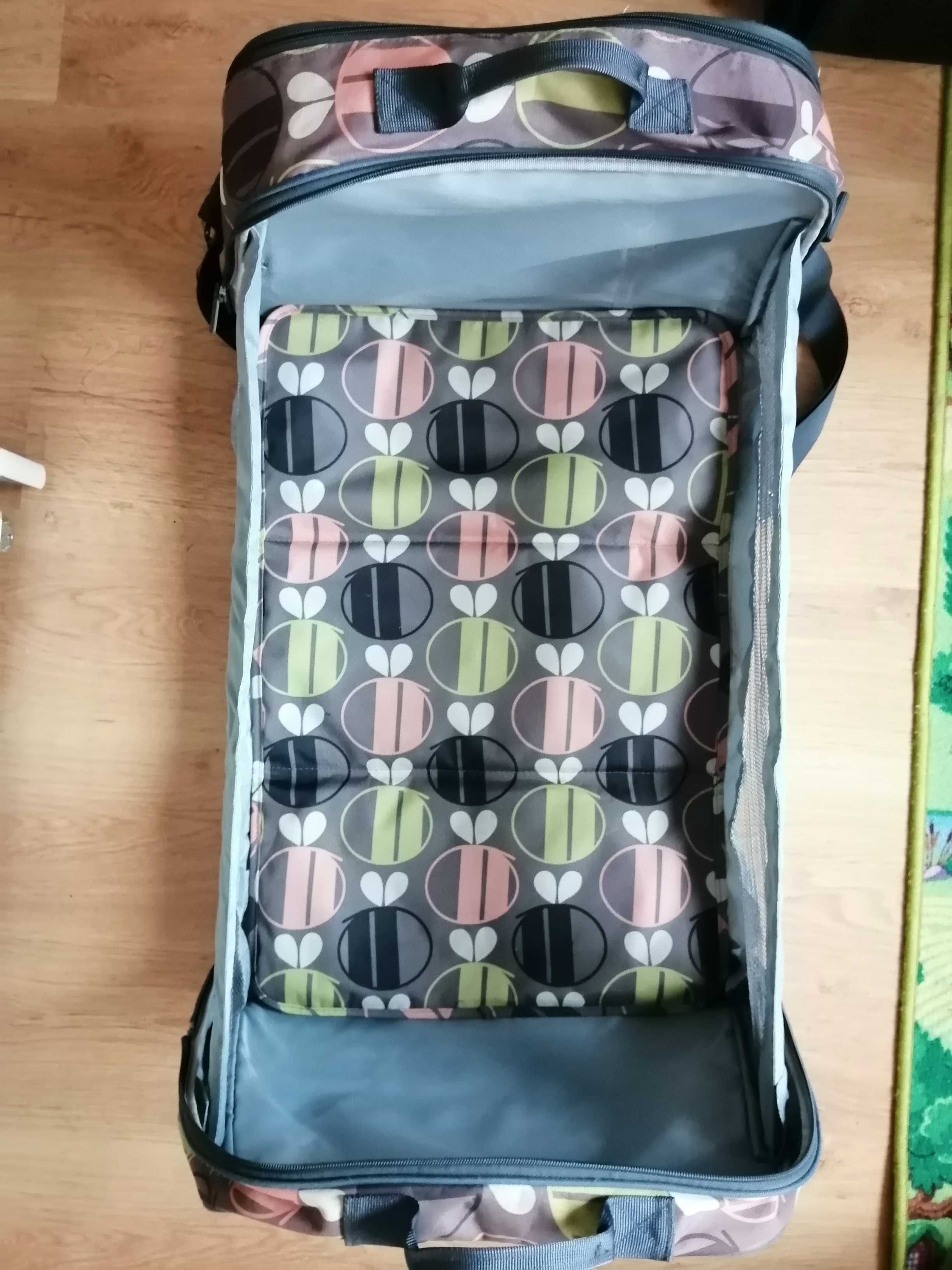 Torba dziecięca, przewijak dla dziecka, łóżeczko Bizzi Growin Pod