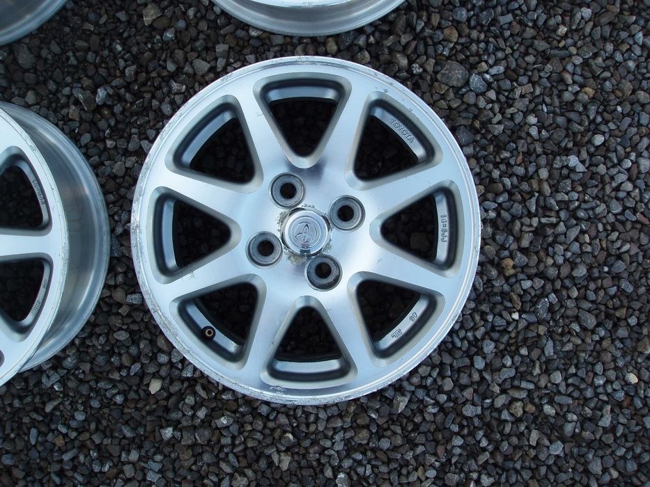 Felgi Aluminiowe  4x100x54  14''  ET 45  Oryginał TOYOTA