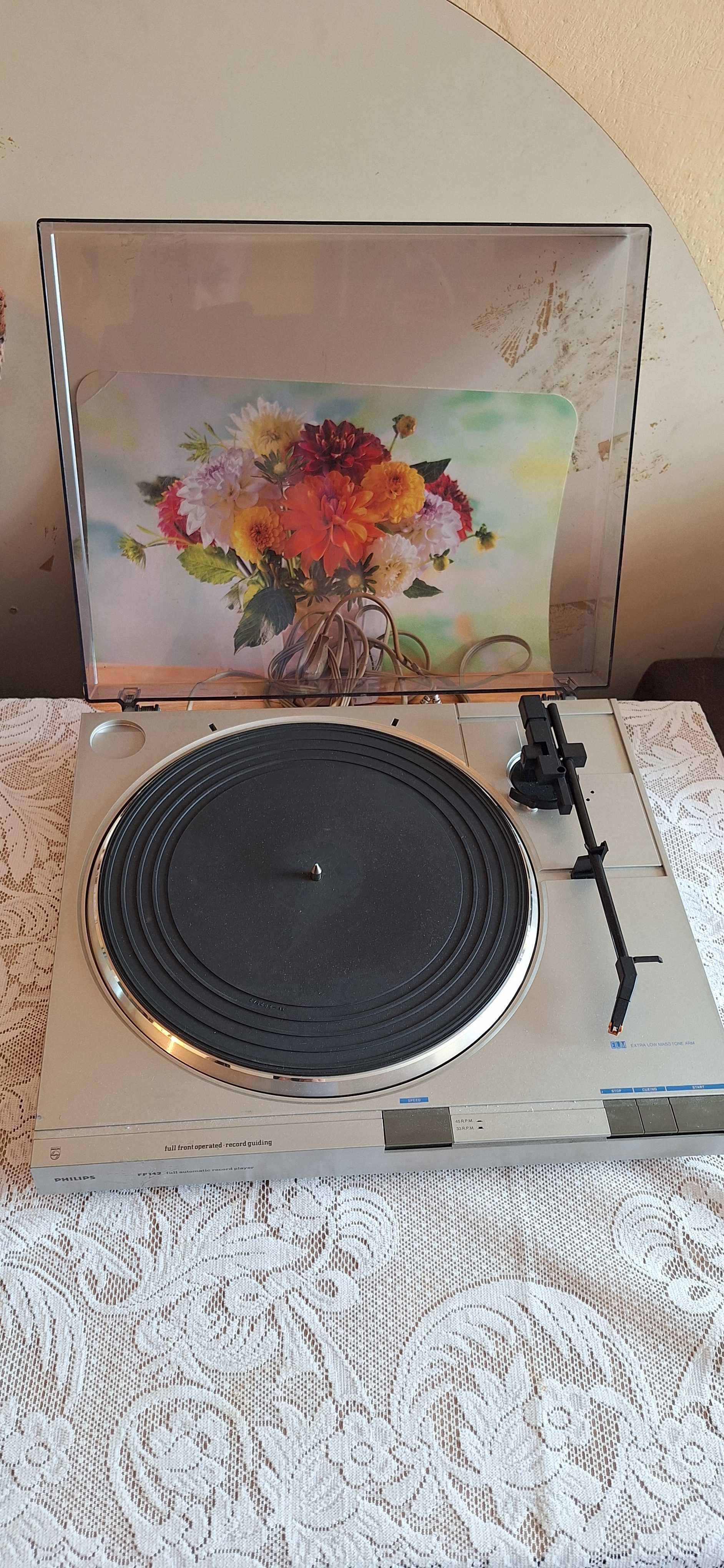 Gramofon automatyczny Philips +przedwzmacniacz